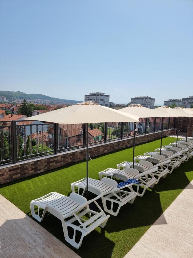 Sky Apartmani & Spa Лесковац Экстерьер фото