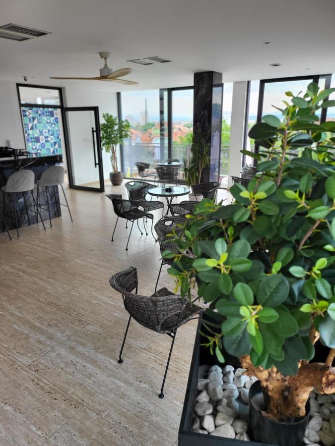 Sky Apartmani & Spa Лесковац Экстерьер фото