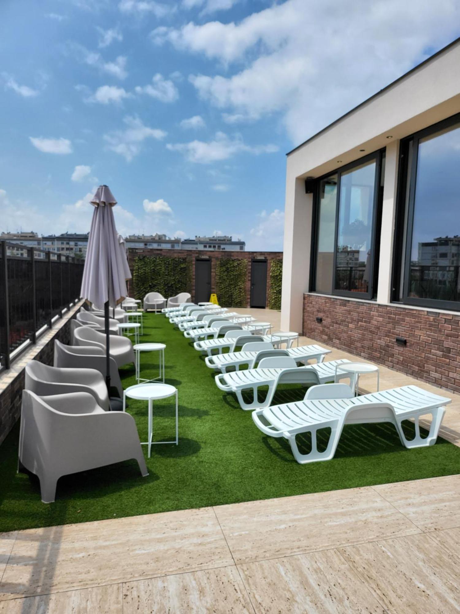 Sky Apartmani & Spa Лесковац Номер фото